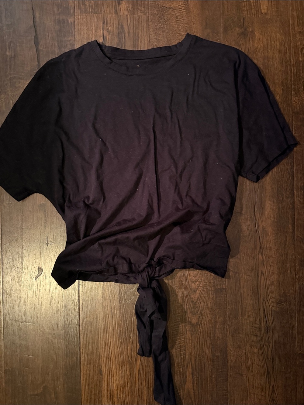 Women’s Black Tie-Back Short Sleeve Top